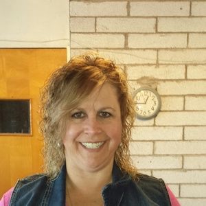 Meet your Posher, Denise